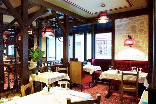 Le Renaissance Otel Aurillac Dış mekan fotoğraf