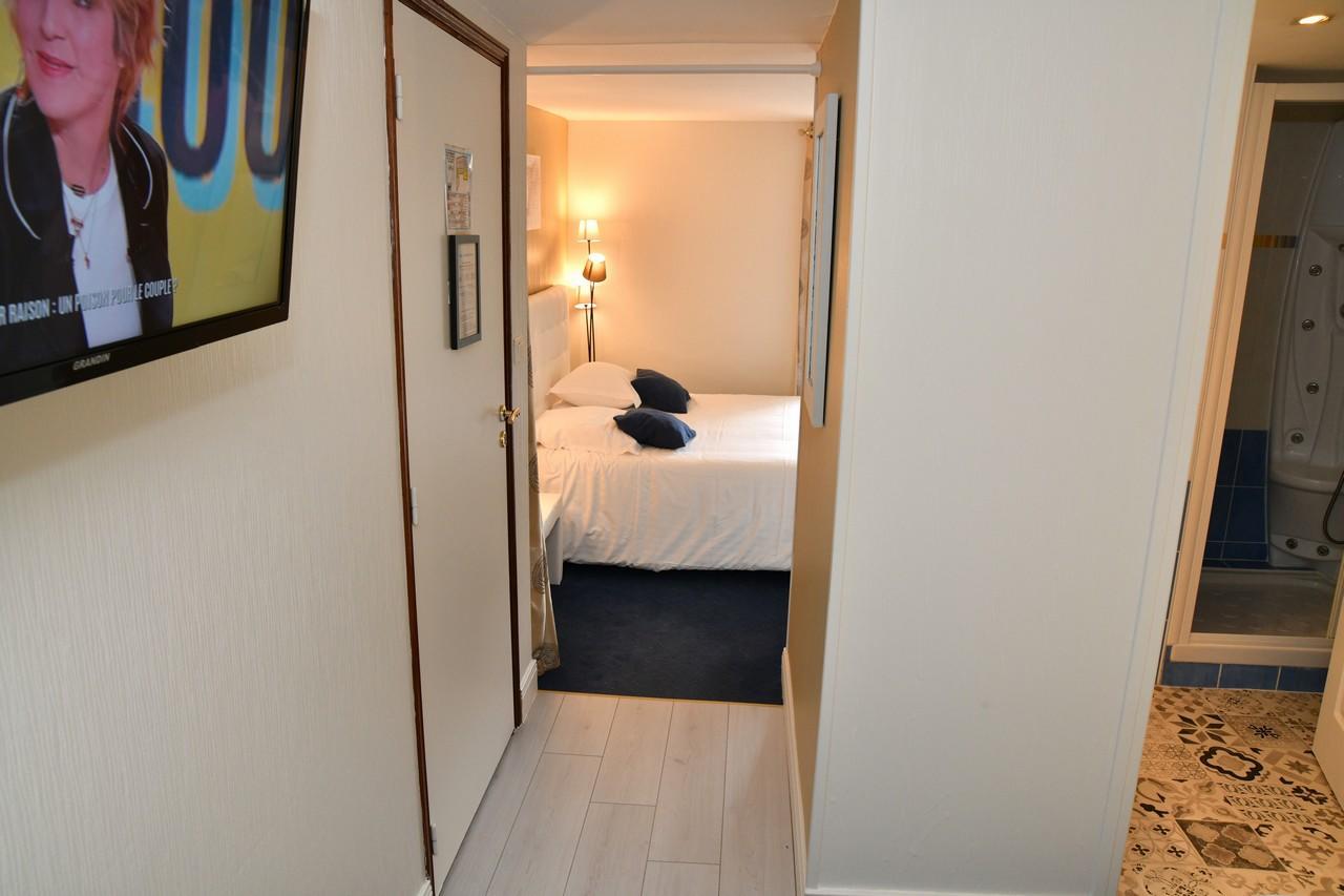Le Renaissance Otel Aurillac Dış mekan fotoğraf