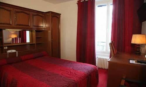 Le Renaissance Otel Aurillac Dış mekan fotoğraf